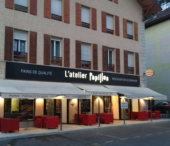 Restaurant Boulangerie L’atelier Papilles Cluses à Cluses, France