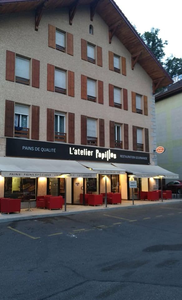 Restaurant Boulangerie L’atelier Papilles Cluses à Cluses, France