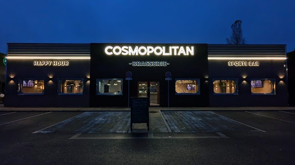Restaurant Brasserie Cosmopolitan Melun à Vert-Saint-Denis, France