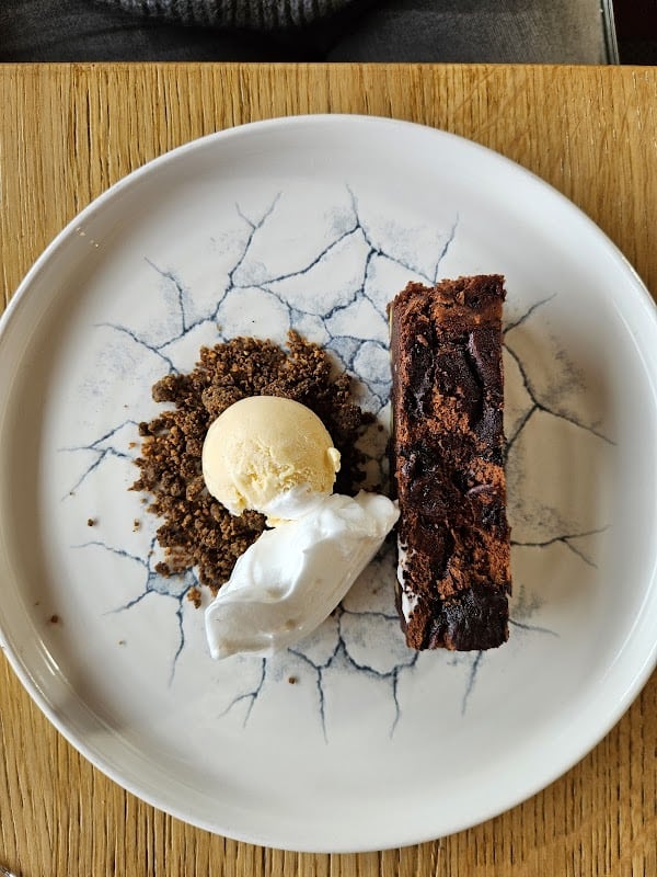 Restaurant Brasserie d’alpage Les Cerniers à Monthey, Suisse