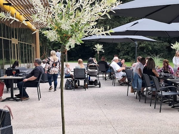 Restaurant Brasserie du parc des générations à Sambreville, Belgique