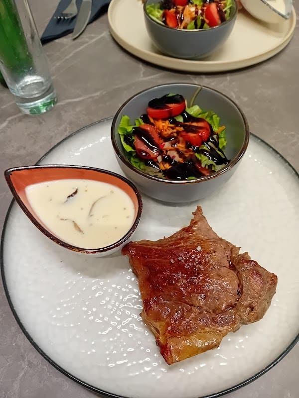 Restaurant Brasserie du parc des générations à Sambreville, Belgique