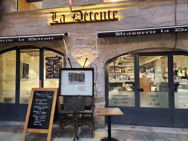 Restaurant Brasserie La Détente à Aigues-Mortes, France