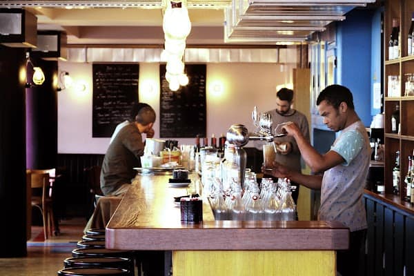 Restaurant Brasserie Le Front Populaire à Saint-Denis, France