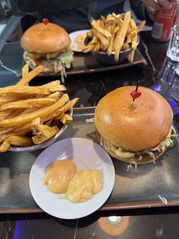 Restaurant Burger DPC à Poissy, France
