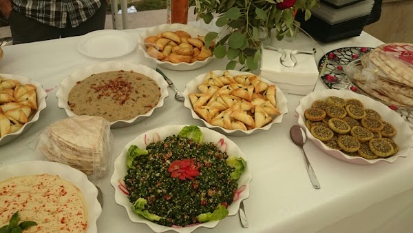 Restaurant By Sam – Traiteur Libanais à Compiègne (60) à Compiègne, France