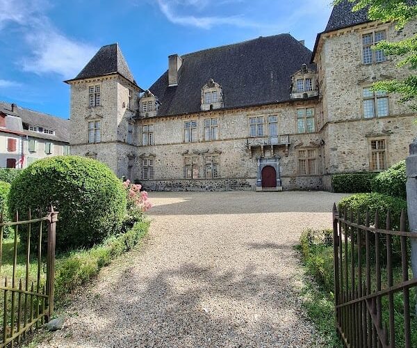 Restaurant Café de l’Europe à Mauléon-Licharre, France