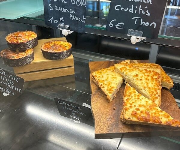 Restaurant Café des Voyageurs à Figari, France