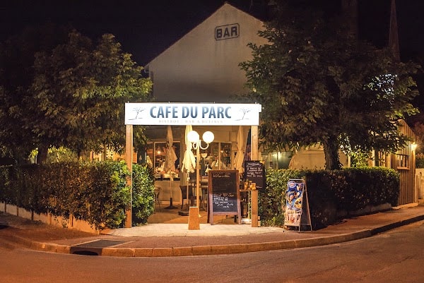 Restaurant Café du Parc à Royan, France