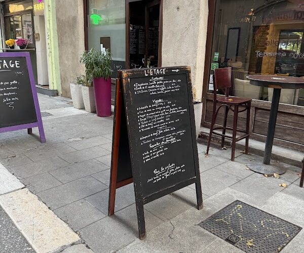 Café Restaurant L’Etage à Grenoble, France