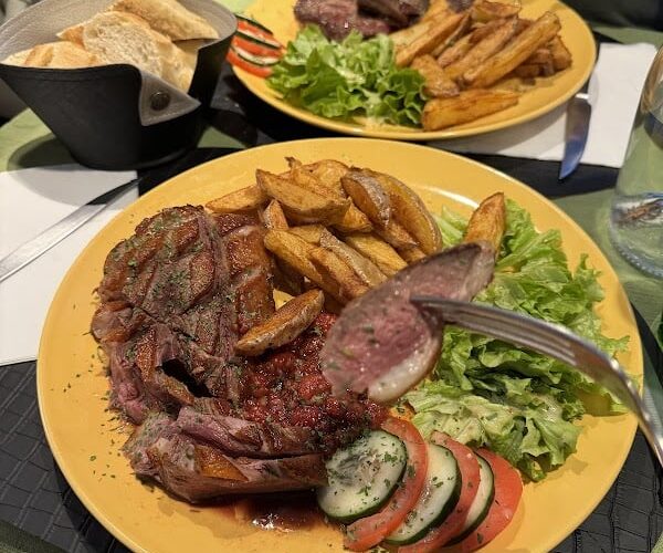 Café Restaurant L’Etage à Grenoble, France