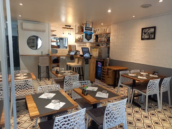 Restaurant California Sushi & Thai à Le Cannet, France