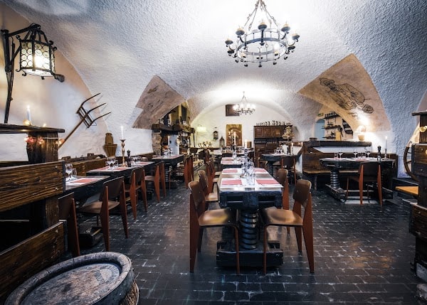 Restaurant Caveau des Vignerons à Montreux, Suisse