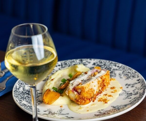 Restaurant CHAPEAU à Versailles, France