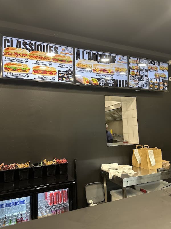 Restaurant Chez l’ancien à Saint-Denis, France