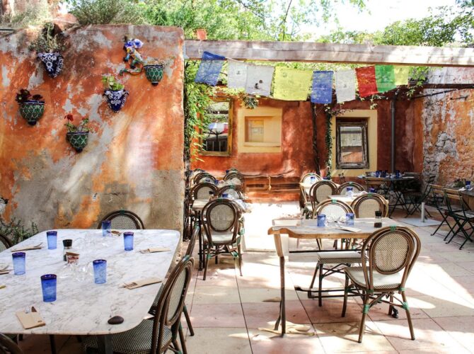 Restaurant Chez Vincent, Aigues-Mortes à Aigues-Mortes, France