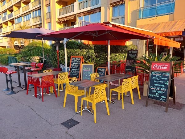 Chez Yves…restaurant bar à Cagnes-sur-Mer, France