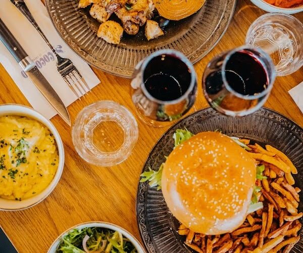 Restaurant Cocorico le French Pub à Colomiers, France