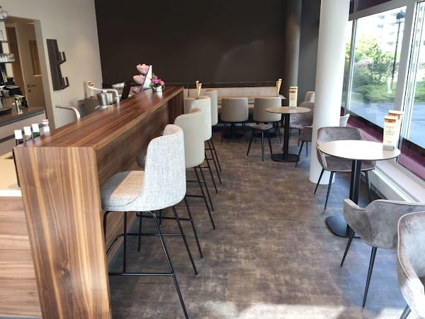 Restaurant Confiserie Hedinger à Monthey, Suisse