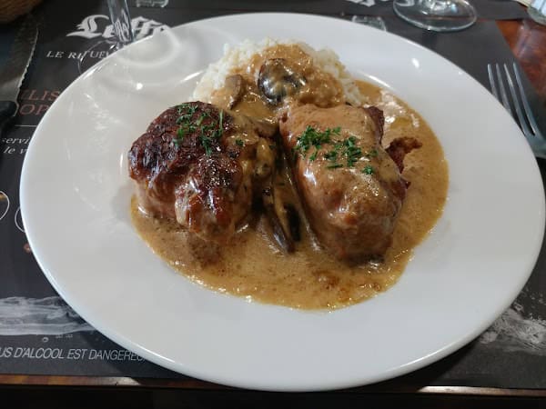 Restaurant Coté Canal à Saint-Denis, France