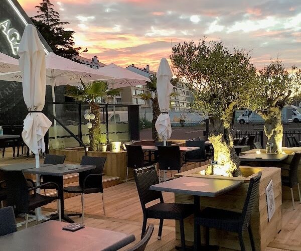 Restaurant Côté Plage à Courseulles-sur-Mer, France