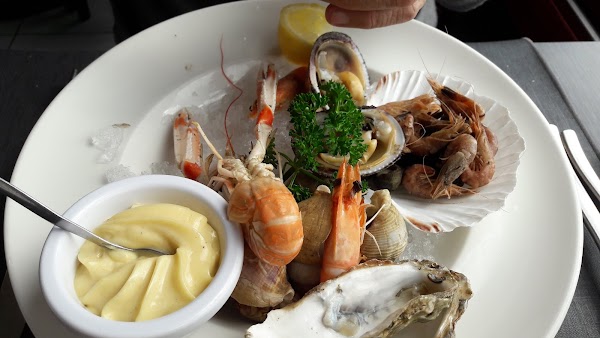 Restaurant Côté Terre Et Mer à Évreux, France