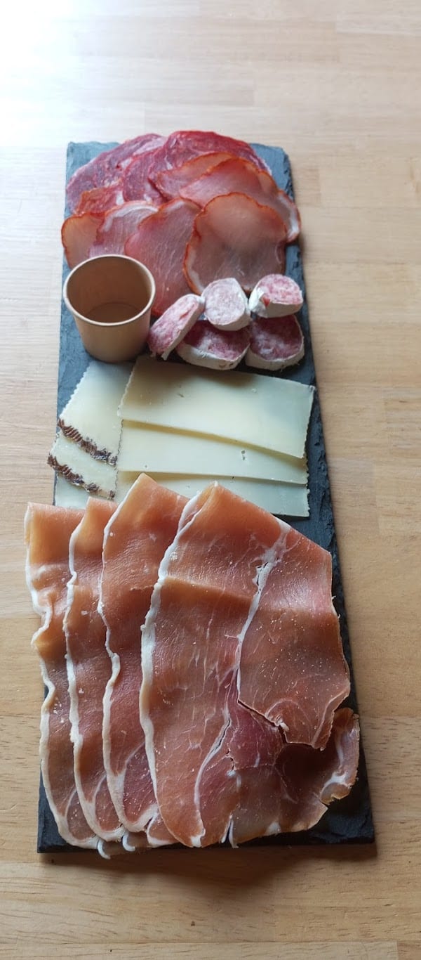 Restaurant Dans le Même Bateau ( DLMB ) à Le Barcarès, France