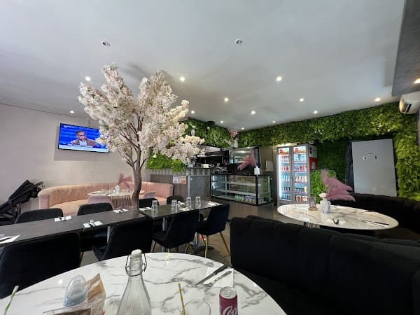 Delicious Restaurant à Le Cannet, France