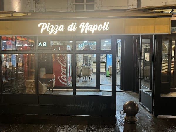 Restaurant Di Napoli à Poissy, France