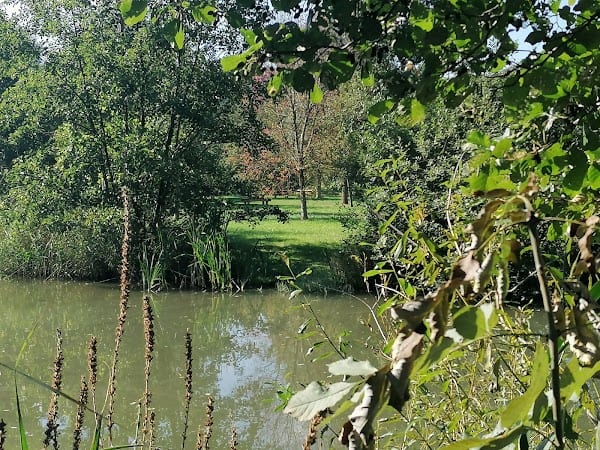 Restaurant Domain moulin à Buding, France