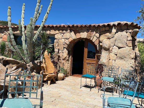 Restaurant Domaine de Piscia – Clos Finidori – Fromagerie de Marie à Figari, France