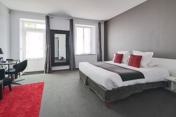 Restaurant Domaine des Lys · Hôtel à Ancenis-Saint-Géréon, France