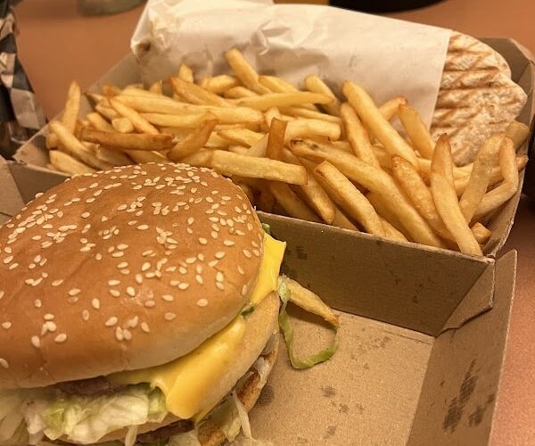 Restaurant Double XL à Magny-le-Hongre, France