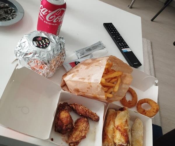 Restaurant Dragon Street – Burger Temple à Noisy-le-Grand, France