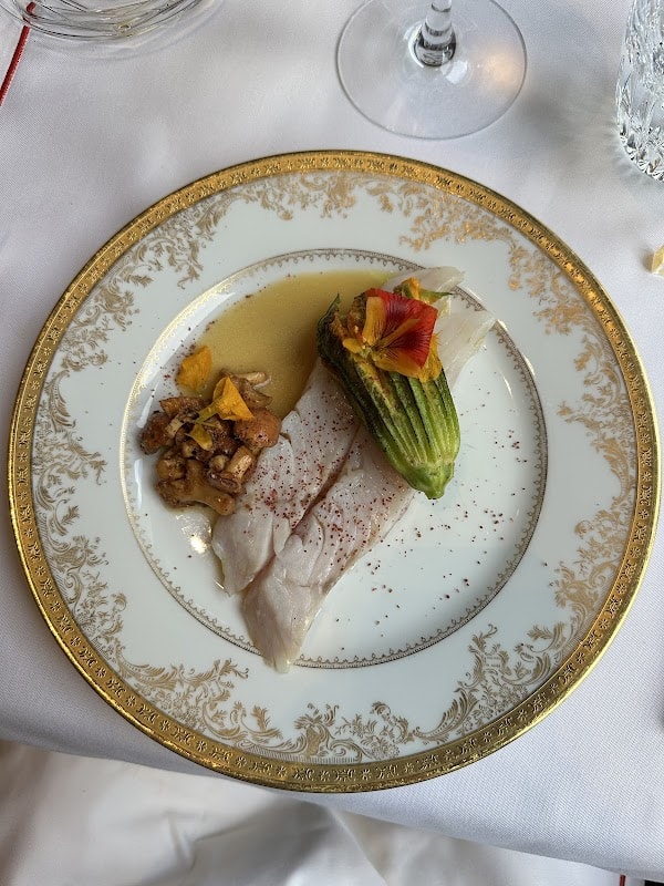 Restaurant Ducasse Baccarat à Paris, France