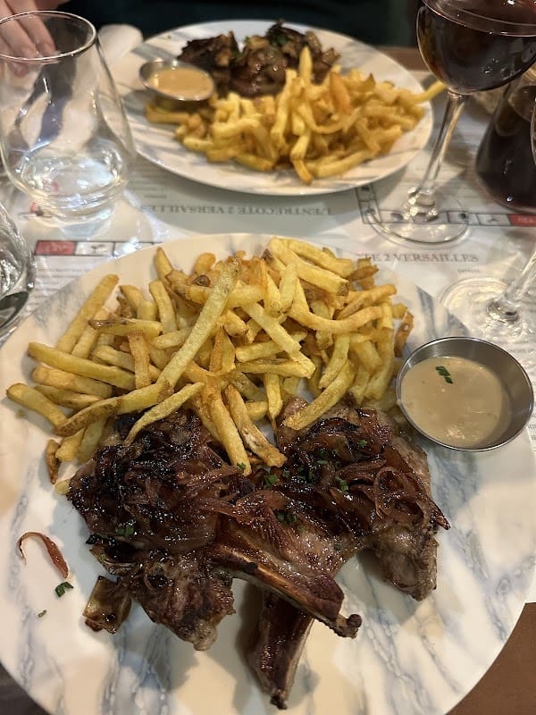 Restaurant E2V à Versailles, France