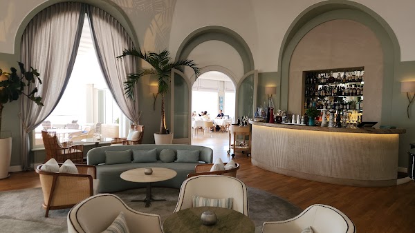 Eden-Roc Restaurant à Antibes, France