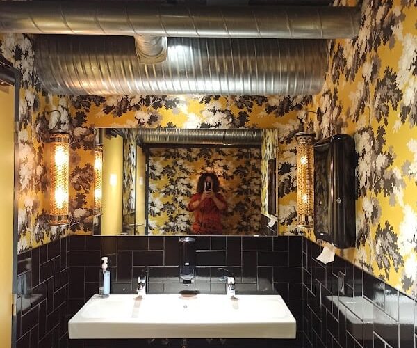 Eklo Hôtel Restaurant Marne La Vallée à Serris, France