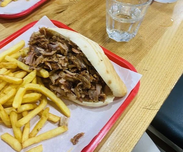 Restaurant Eliza à Bondy, France