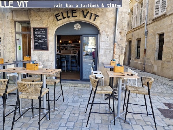 Restaurant ELLE VIT à Périgueux, France