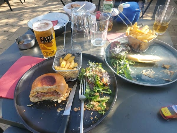 Restaurant EN-CAS DE FAIM à Fayence, France