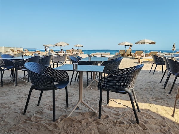 Restaurant Eugène Bain de Mer à Hyères, France