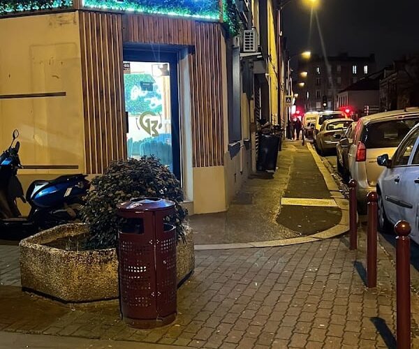 Restaurant G13 Smash Burger à Bondy, France