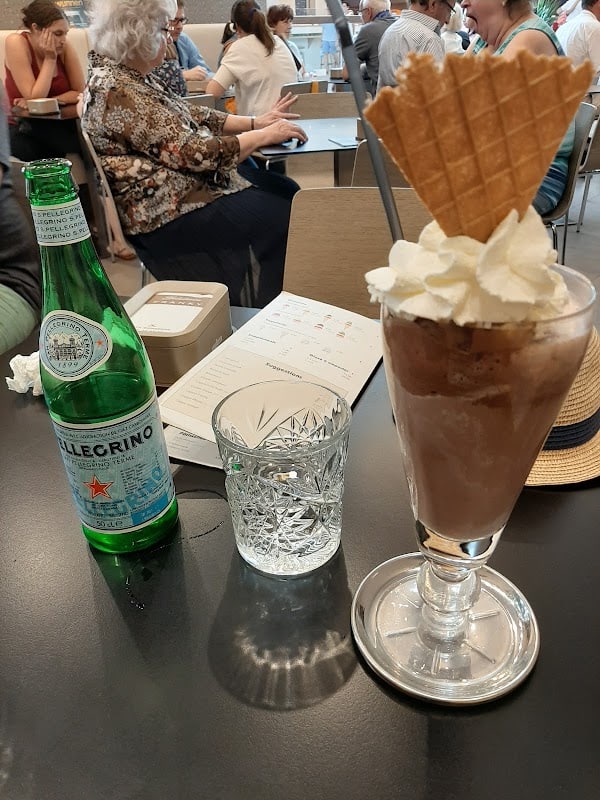 Restaurant Gelateria Franky à Bertrange, Luxembourg