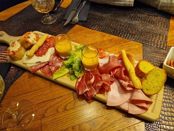 Restaurant Giorgi à Bastogne, Belgique