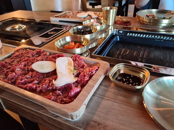 Restaurant GoLyeo Korea à Noisy-le-Grand, France