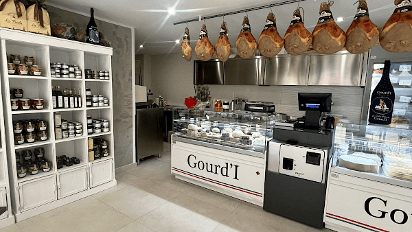 Restaurant Gourd’I Saint-Tropez à Saint-Tropez, France