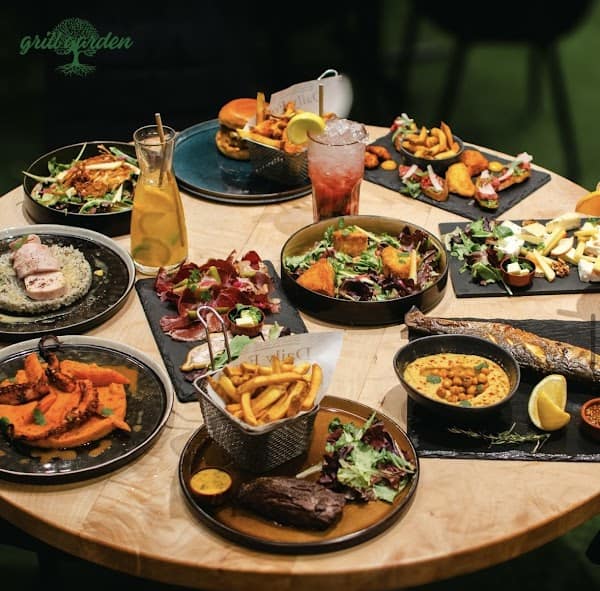 Restaurant Grill Garden à Vitry-sur-Seine, France