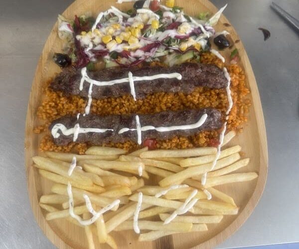 Grill istanbul Restaurant à Trets, France