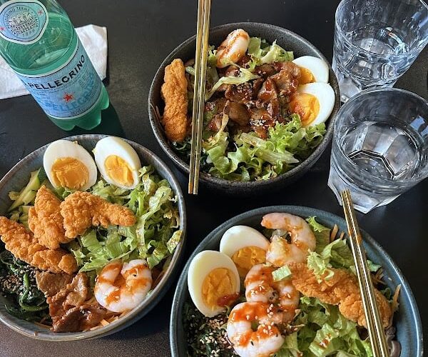 Restaurant Hanabi bowl montreux à Montreux, Suisse